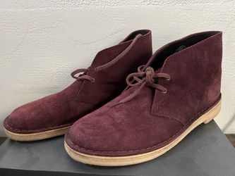 Clarks Desert Boot - Bordeaux Suede Size M8.5