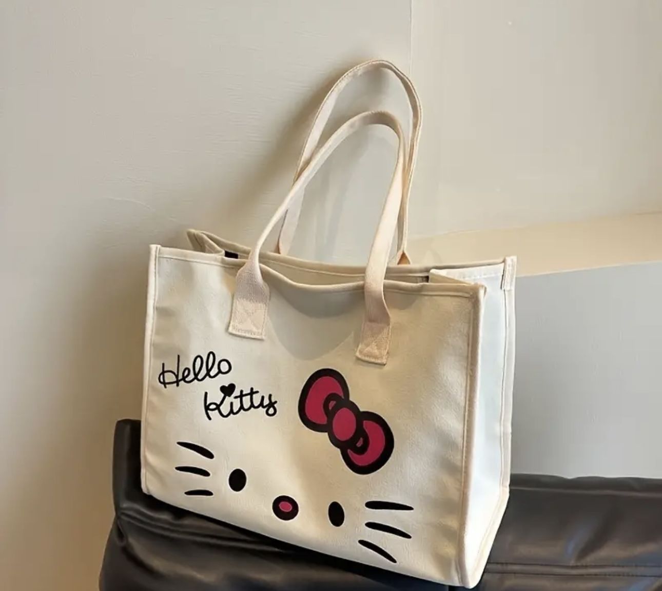 Hello Kitty Canvas Bag
