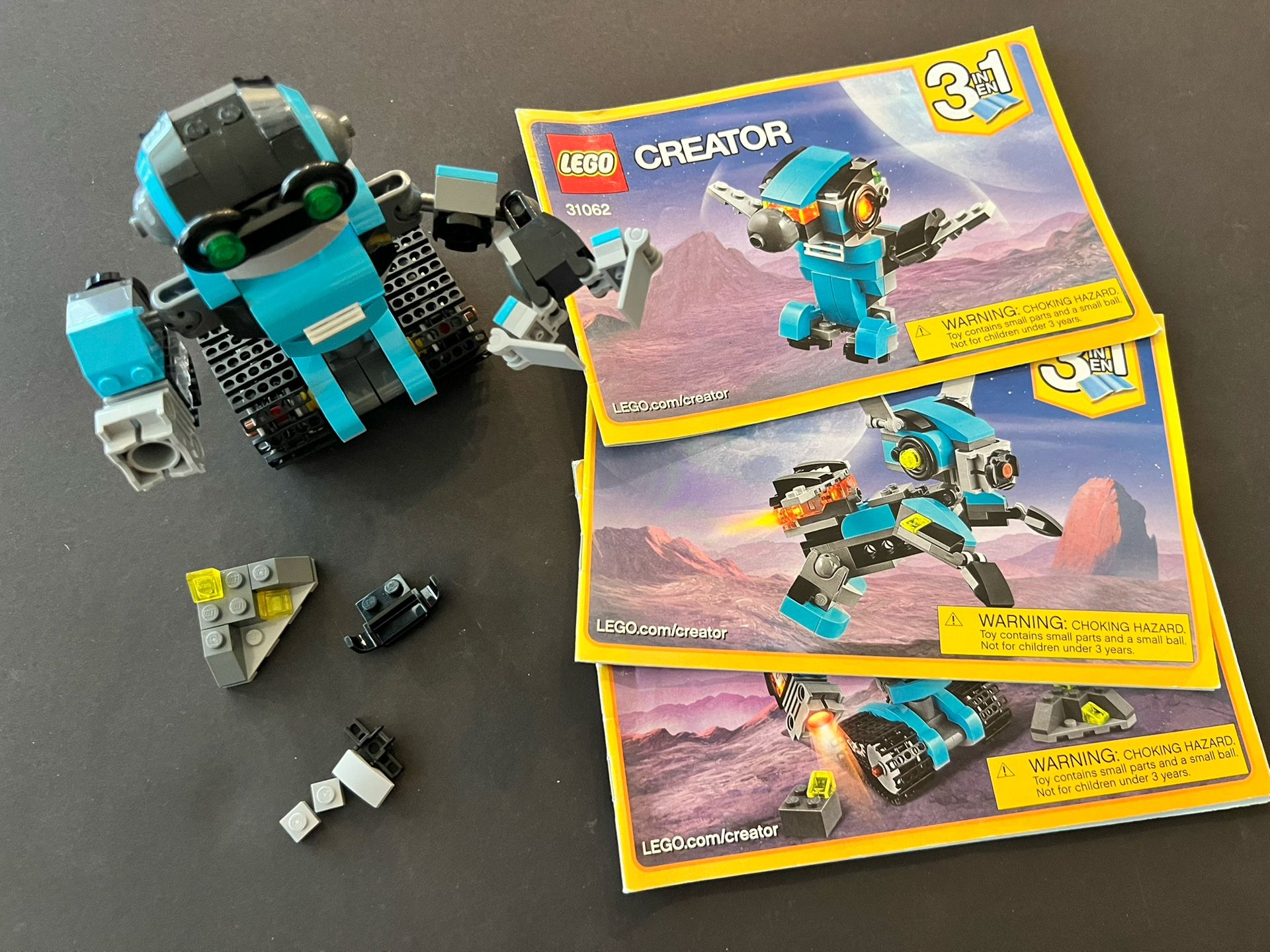LEGO Creator 3 in 1 set #31062 Robo Explorer for Sale in Mesa, AZ