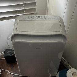 Ac Unit New Used Only For 3 Months 