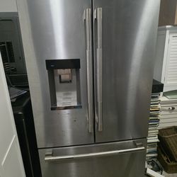 Jenn Air 36" RISE freestanding refrigerator.  Retail $5999