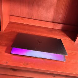 Apple MacBook Pro 15” Retina, Touch Bar , I7, 16GB RAM 500GB SSD $460