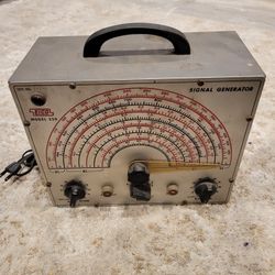 EICO Signal Generator (Model 320)