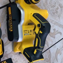 Dewalt