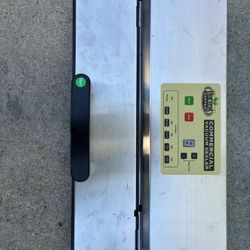 NEW COMMERCIAL VACUUM SEALER 