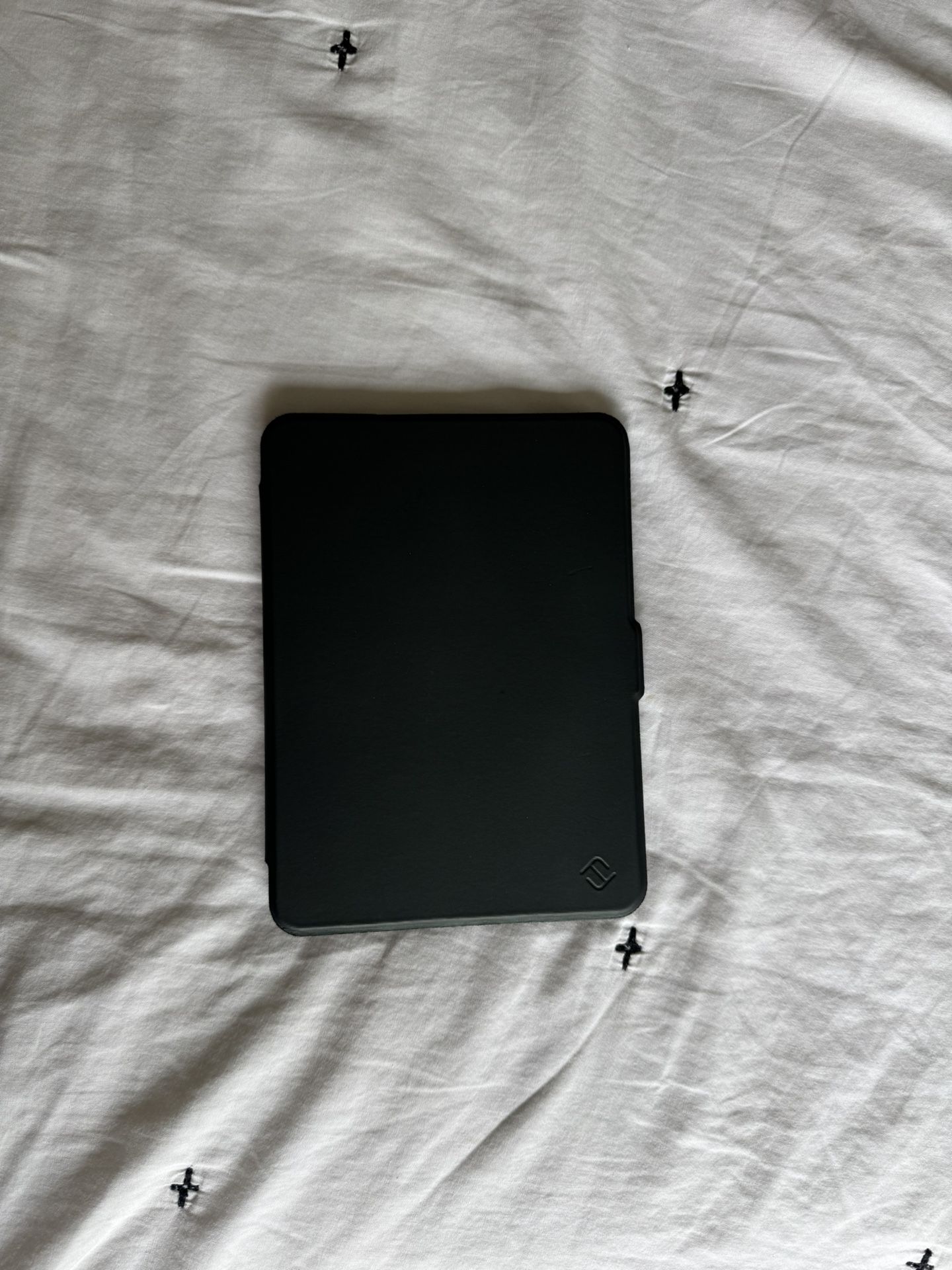 kindle colorsoft case - MOVING SALE