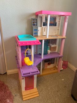 Barbie dream house
