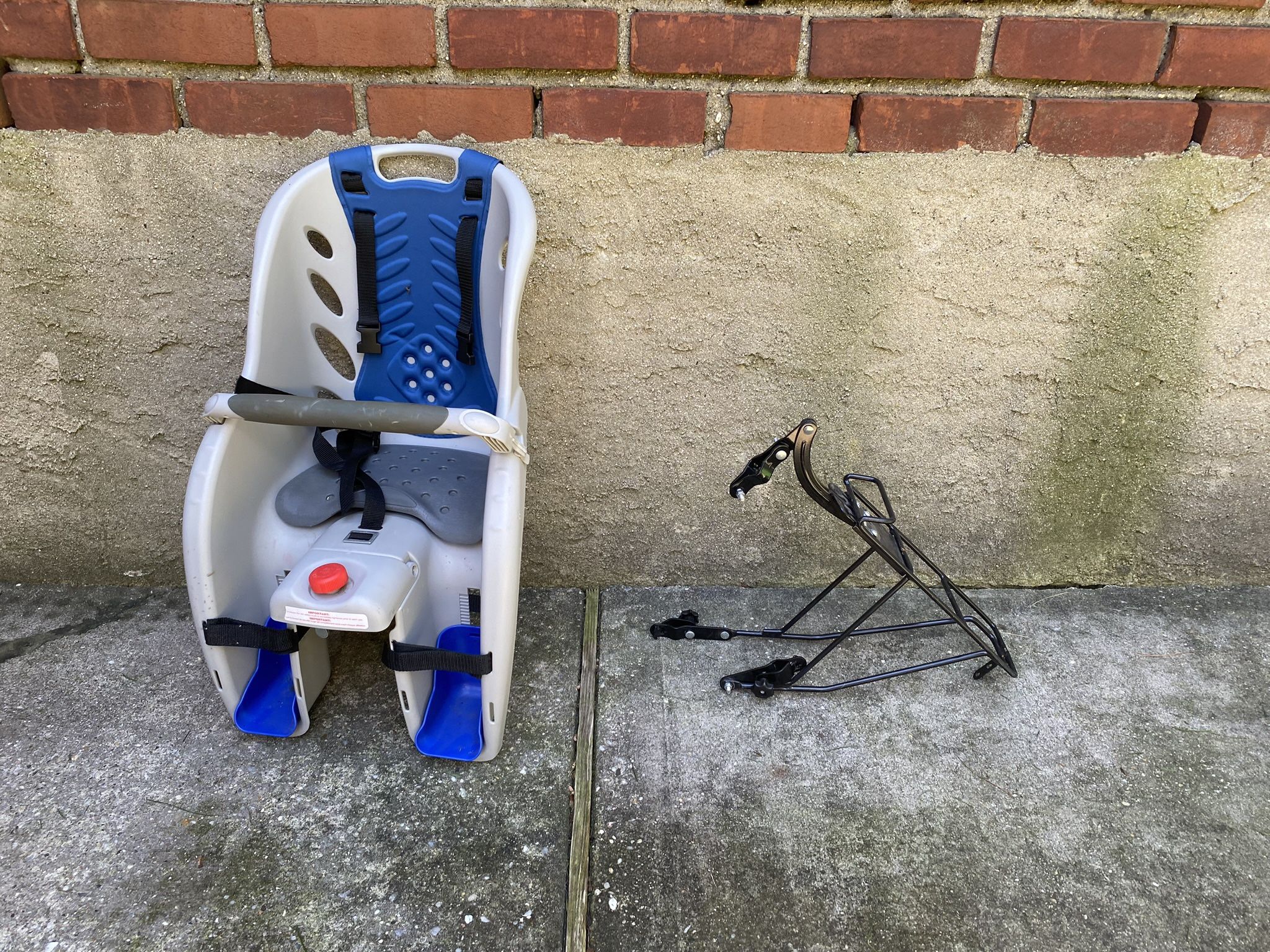 Schwinn Deluxe and Ovation Bike Child Carrier
