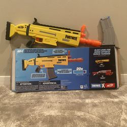 Nerf Fortnite Gun Comes With 15 Darts And 10 Dart Mag 