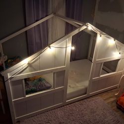 Floor bed house bed with lights