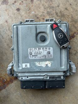 2013-2015 Mercedes Benz CLA250 PCM w/ Paired Key A(contact info removed)