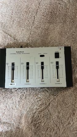 Radio Shack 4 Channel Stereo Sound Mixer 32-2056