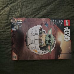 Lego Grogu With Hover Pray