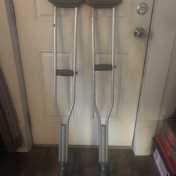 Crutches 