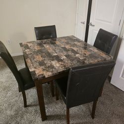 Comedor,  Dining Table 