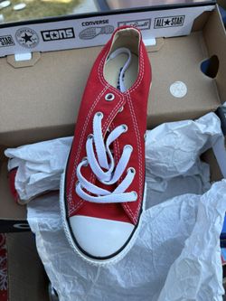 Chucks Red