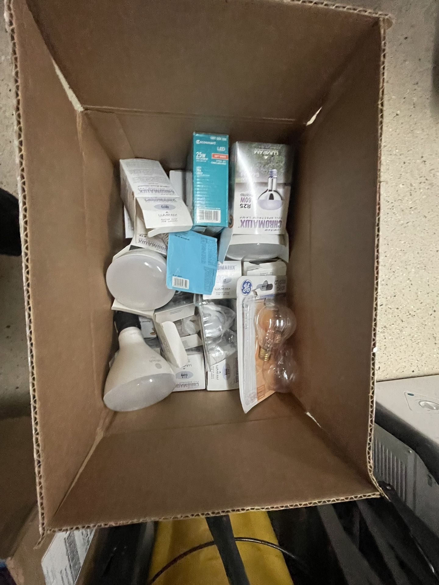 Led Bulbs Used Lots Of Different Sizes 1.00 Each