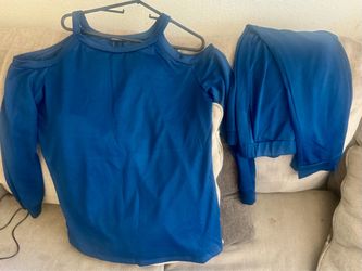 Blue Cold-Shoulder Long Sleeve Top