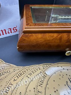 Holiday Symphonium Mr. Christmas for Sale in Apache Junction Holiday Symphonium Mr. Christmas for Sale in Apache Junction
