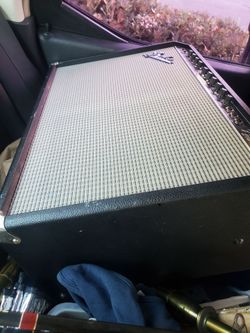 Fender front man 212r used but great!
