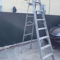 Escaleras De Aluminio En Muy Buenas Condiciones Y Muy Baratas