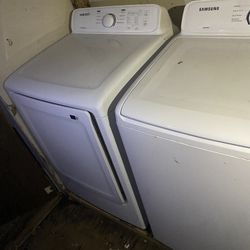 Washer Dryer Stove Refrigerator All 4 Today Only