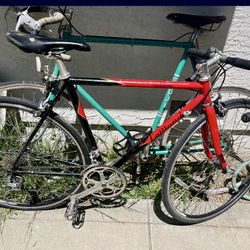 Medium Lemond Road Bike 