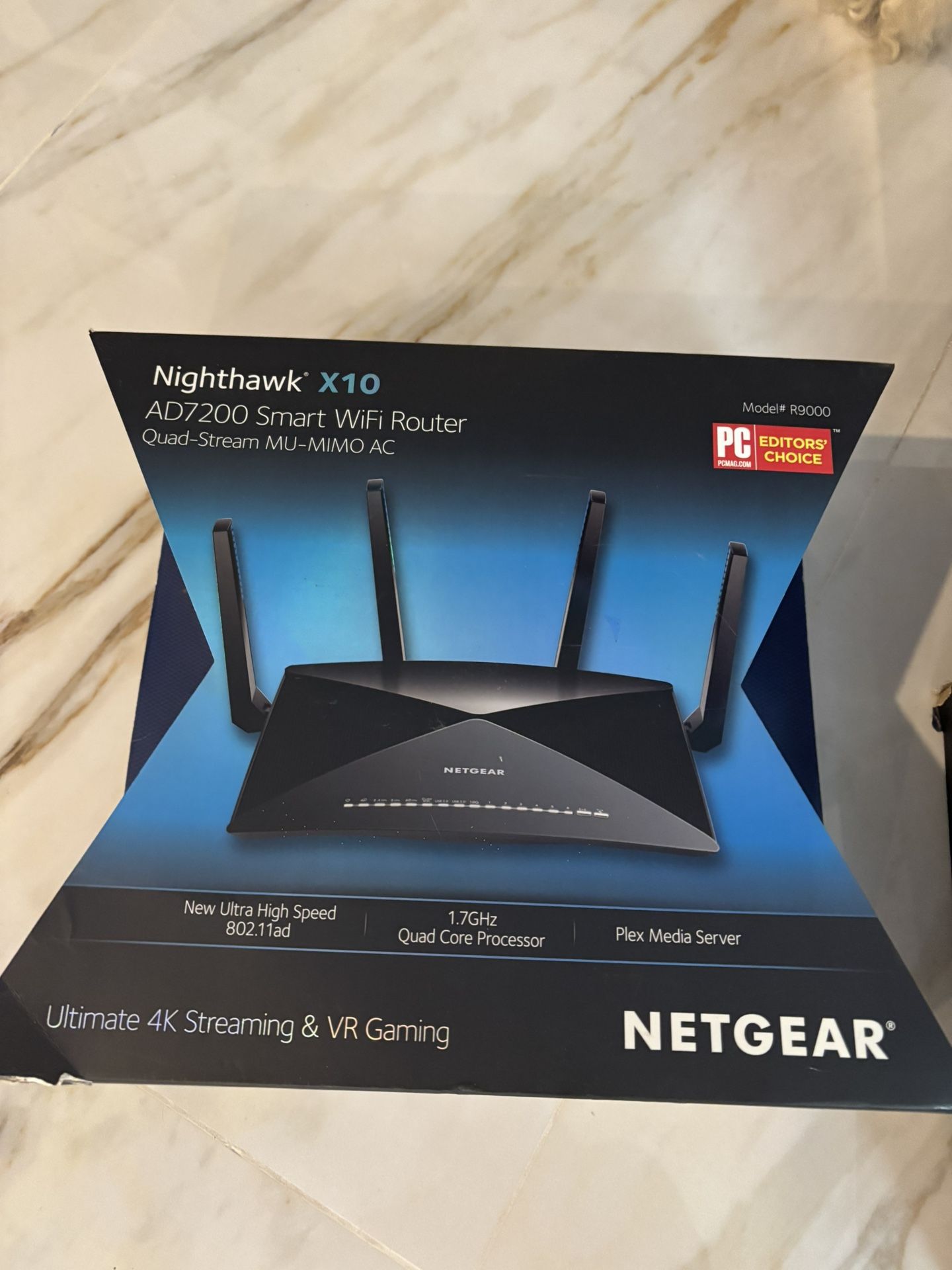Netgear nighthawk X10 Router + Arris Modem