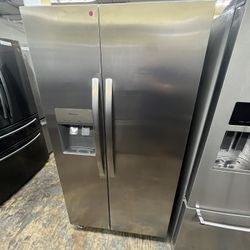 Frigidaire Side By Side Refrigerator 