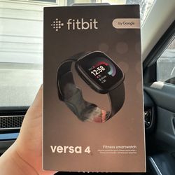 fitbit fitness smartwatch versa 4
