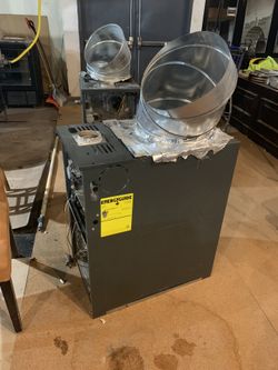 Goodman 80,000 BTU Heater 6 Month Old $200.00