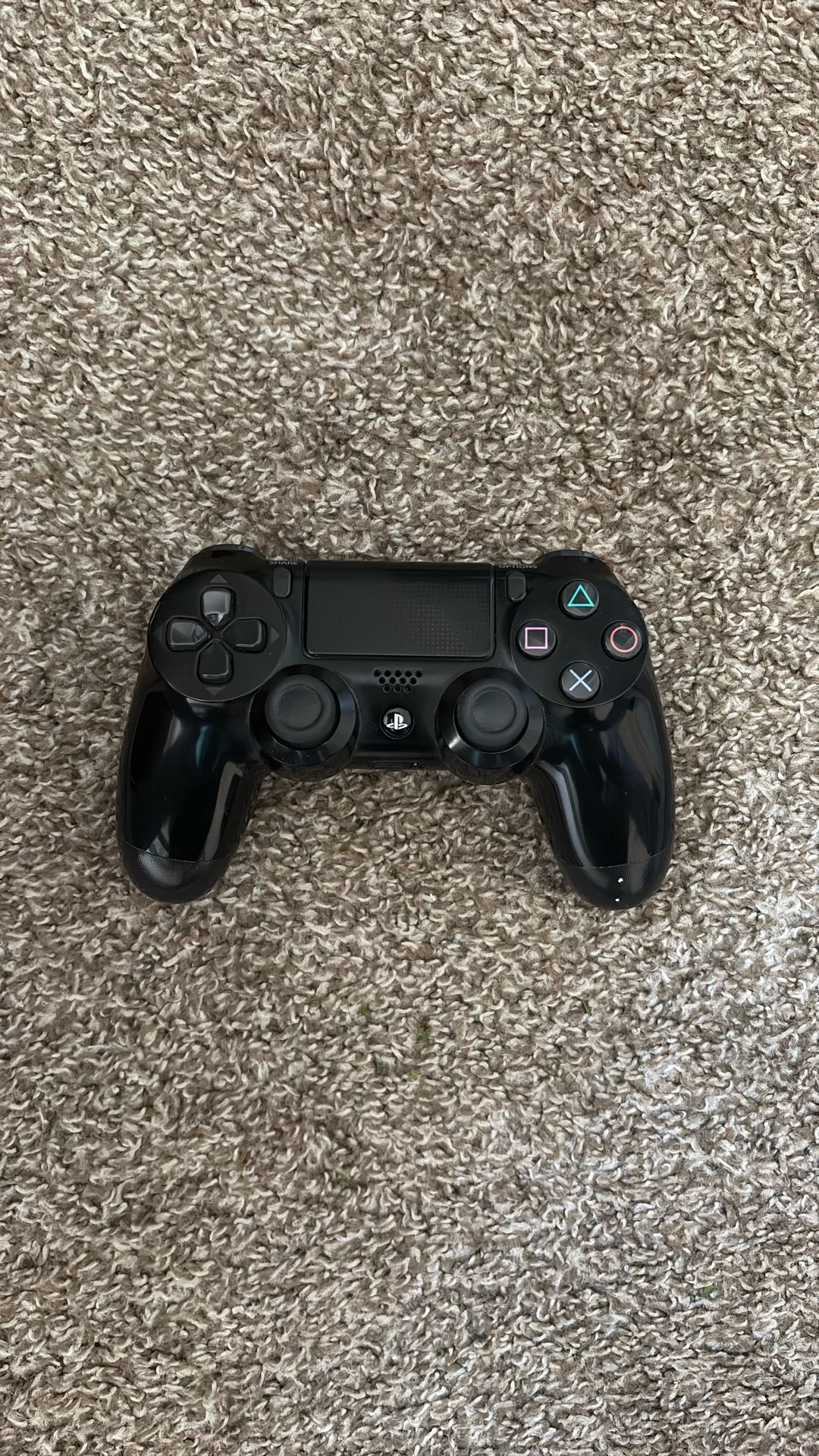 PS4 Controller