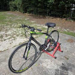 Scott Metrix 40 Road Bike With Bicycle Trainer