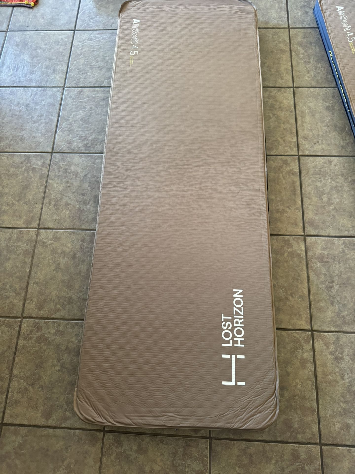 Lost Horizon Air-soft Self Inflating Camping Mattress.