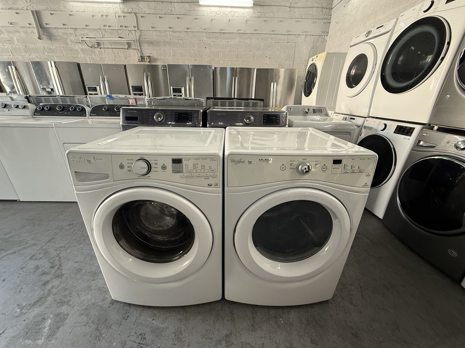 Whirlpool Washer And Dryer Set “27 ( Lavadora Y Secadora )
