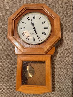 Daniel Dakota vintage wall pendulum clock