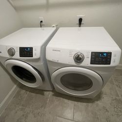 This Samsung Washer And Dryer Can Also Be Stacked