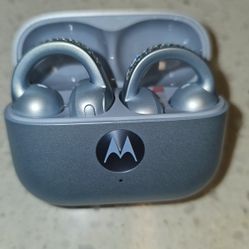 Sound By Bose Earbuds Crystals By Swarovski 