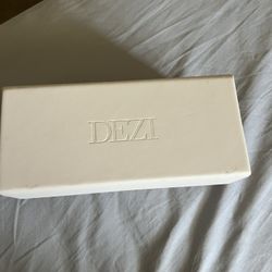 Dezi Sunglasses 