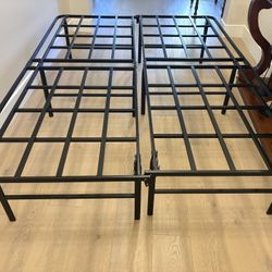 Foldable Bed Frame - Queen