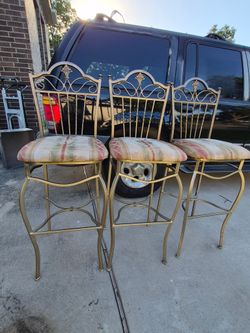 Set of 3 Matching Bar Stools