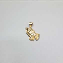 10K Yellow Gold Praying Hands Charm