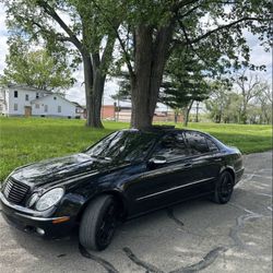 2005 Mercedes-Benz E-Class