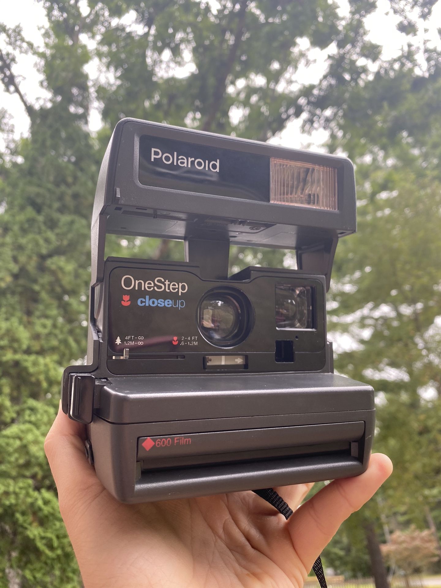 Polaroid Instant OneStep Close Camera