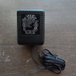 AC Adapter 