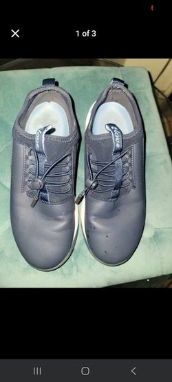Cove nursing shoes sz 7