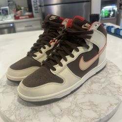 Nike Dunk Hi Men’s 9.5