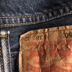 Decided going to pick Levi jeans like New