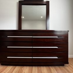 Dresser with Mirror