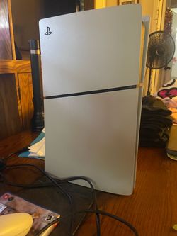 PS5 w/ Disk Drive